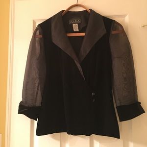 Alex Evenings size M, Black Velvet shirt